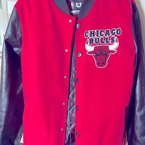 Chicago bulls letterman jacket very good condition